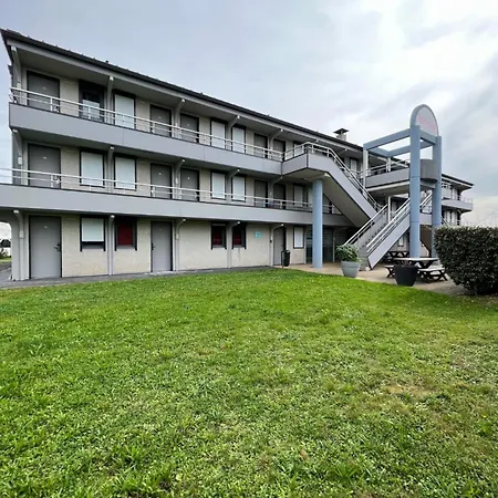 Fasthotel Roissy - Saint-Witz-3