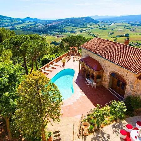 Le Chateau Des Costes-2