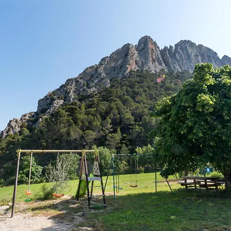 Domaine Saint Julien-2