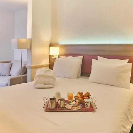 Hotel Poussin-2