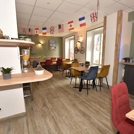 Hotel Le Bayeux-3