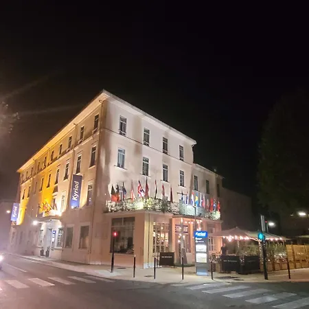 KYRIAD ORANGE Centre Ville - HOTEL RESTAURANT BAR - Galerie d'Art des Princes - Provence Alpes Côte d'Azur - France - Proche A7-A9 - exit21- Châteauneuf-du-Pape Avignon Bollene Nimes Valence - 24h-24h-2