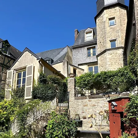 Logis Saint-Flaceau-2
