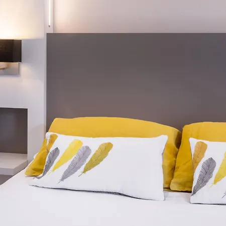 Cit'Hotel Le Cornouaille Hotel-3
