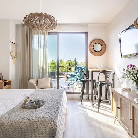 Studio Nuitée en Provence 2-2