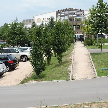 Studio Nuitée en Provence 2-3