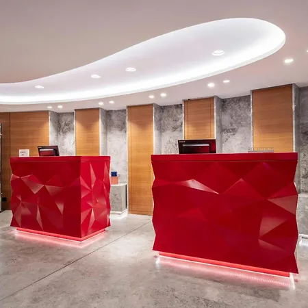 Renaissance Paris Republique Hotel & Spa-2