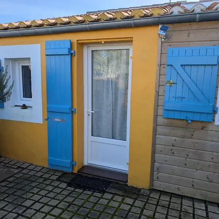 Les Yeux Bleus Bed&Breakfast-3