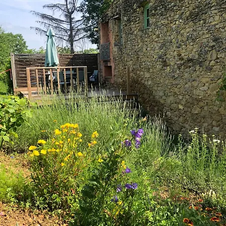 Hameau de Montcabirol - Foix-3