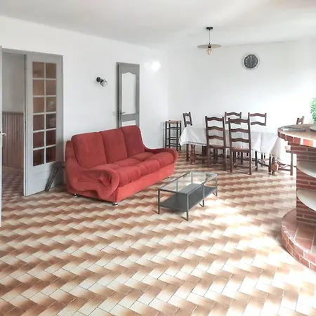 Villa spacieuse à Briare avec piscine privée et activités-2