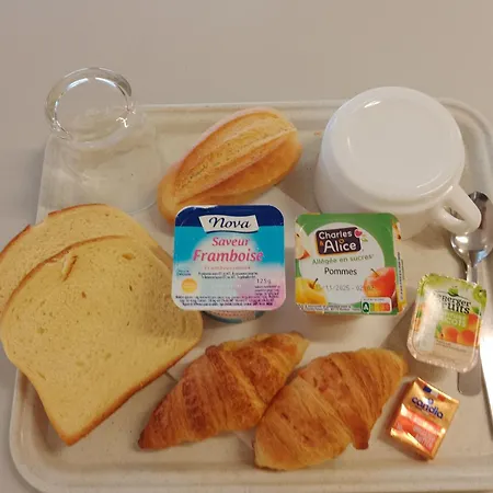 Premiere Classe Niort Est - Chauray-2