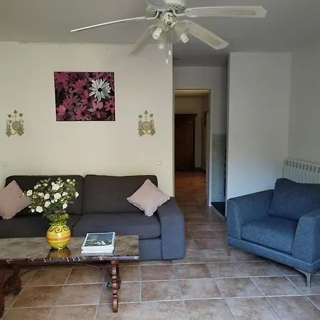 Villa Thocha-2