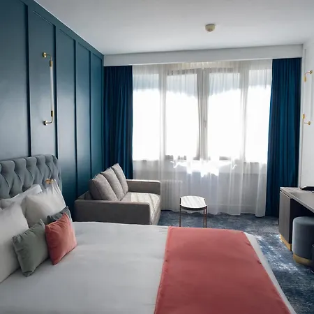 Pley Hotel-2