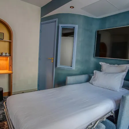 Hotel Du Cadran-3