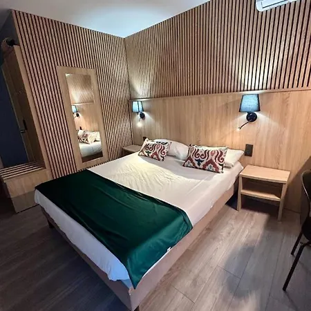 Logis Hotel Les Gravades Ussel-3