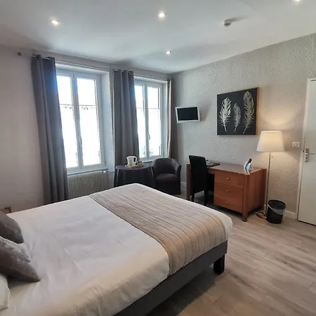 Logis Hotel Le Cerf-2