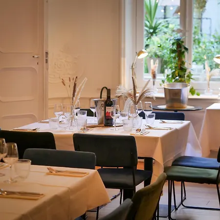 Hotel & Suites Maison Montgrand - Vieux Port-3