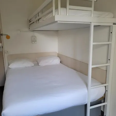 Tip Hotel Cambrai Ex Hotel F1-3