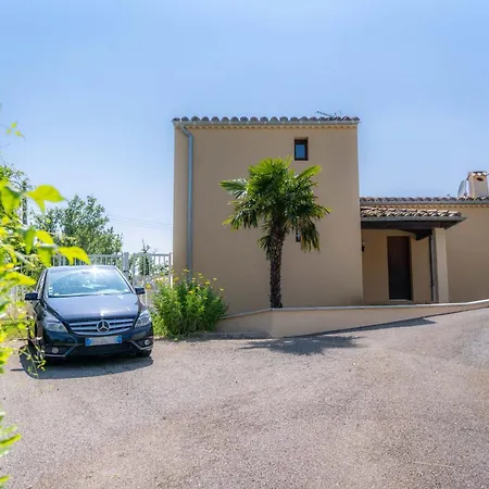 Villa Lazuel, piscine privée chauffée, vue panoramique et jardin clos-2