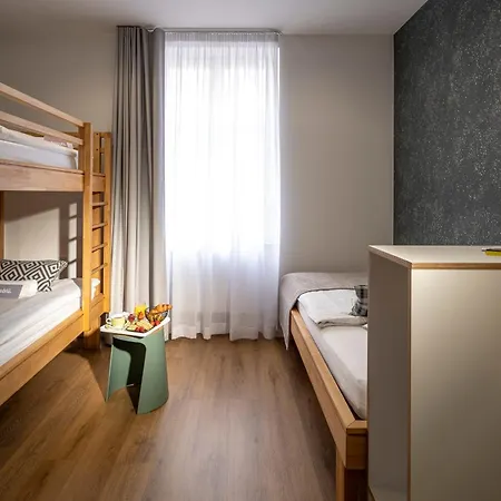 Ciarus Hostel-3