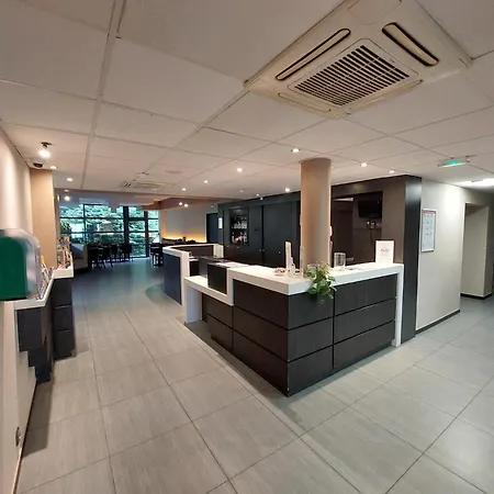 Brit Hotel Confort Rouen Centre-2