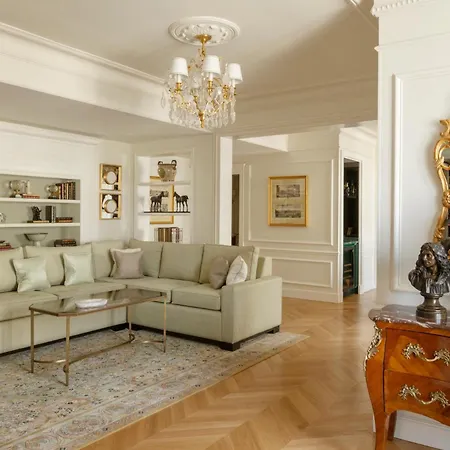 Four Seasons Hotel George V Paris-2