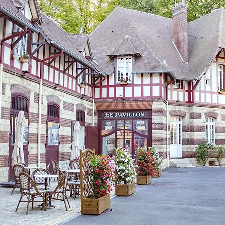 Le Château de la Tour-2