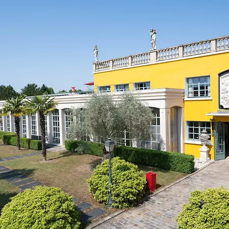 Georges Blanc Parc&Spa-3