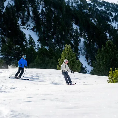 Village Vacances Le Tarbesou - Pied De Piste Station Ax 3 Domaines-3