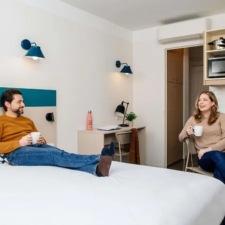 Aparthotel Adagio Access Marseille Prado Périer-3