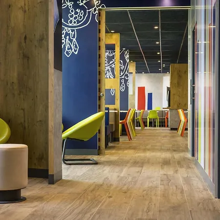 ibis budget Saint Quentin Yvelines - Vélodrome-3