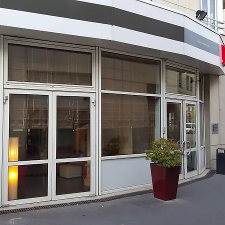 B&B Hotel Reims Centre Erlon-3