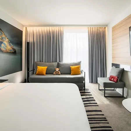Novotel Paris Coeur D'Orly Airport-2