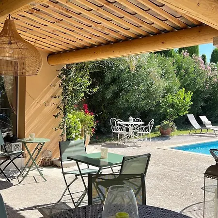 Domaine La Condamine Crillon Le Brave-3