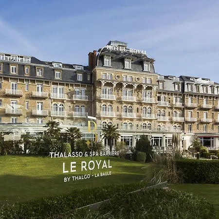 Hotel Barriere Le Royal La Baule-3