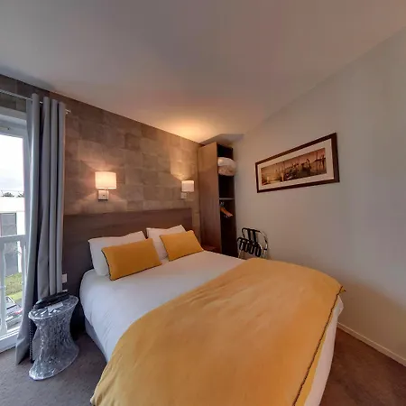 Hotel Acadie Villebon Sur Yvette-3