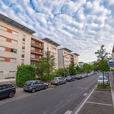 Apparthotel Privilodges Lyon Lumiere-2