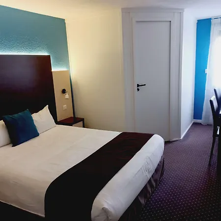 Brit Hotel Le Kerotel-2