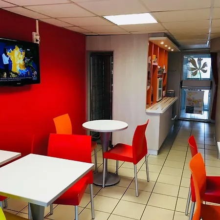 Premiere Classe Agen-2