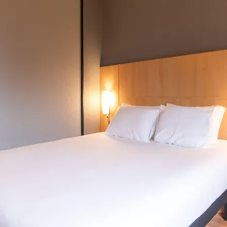 Ibis Quimperle-3