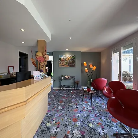 Contact Hotel Hotel De Troyes-3
