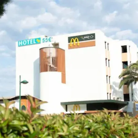 Hotel Les Tourrades-3