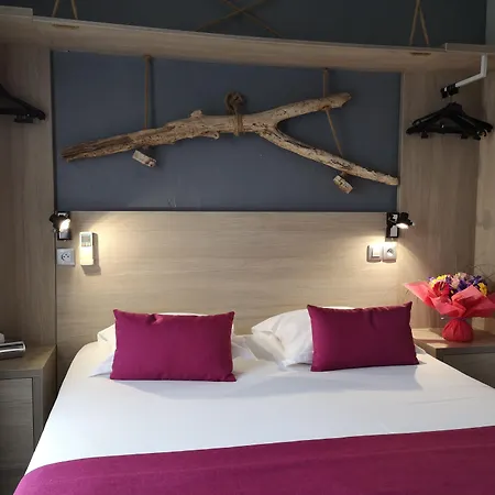 Atoll Hotel Restaurant-2