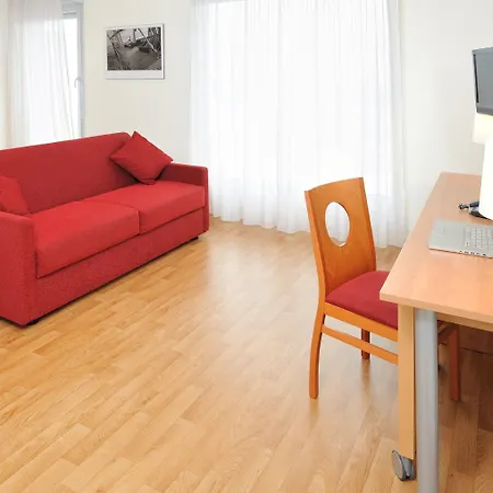 Sejours & Affaires Rennes Villa Camilla-3