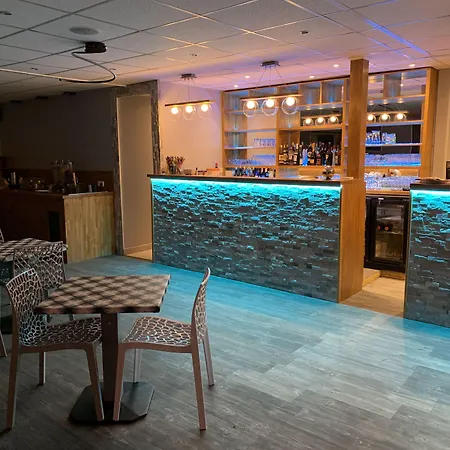 Fasthotel Orleans Zenith-2
