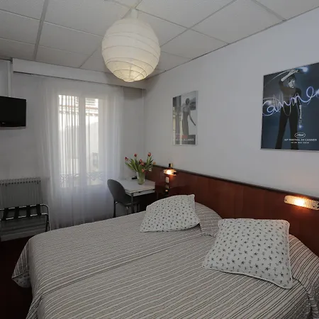 Azurene Royal Hotel-2