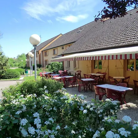 Hotel Inn Design & Restaurant Bourges-3
