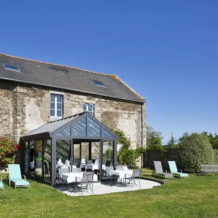 La Metairie Du Vauhariot - Chambres De Charme Spacieuses Avec Vue Mer - Piscine Interieure Chauffee-3