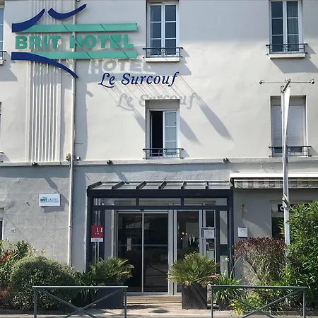 Brit Hotel Le Surcouf-3