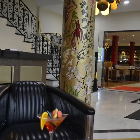 Le Grand Hotel-2